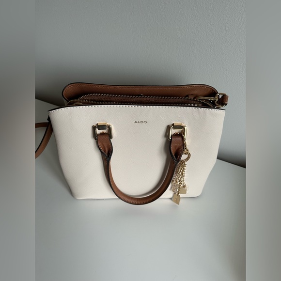 Aldo Handbag - Used about 2 times, just not my style - Picture 1 of 8